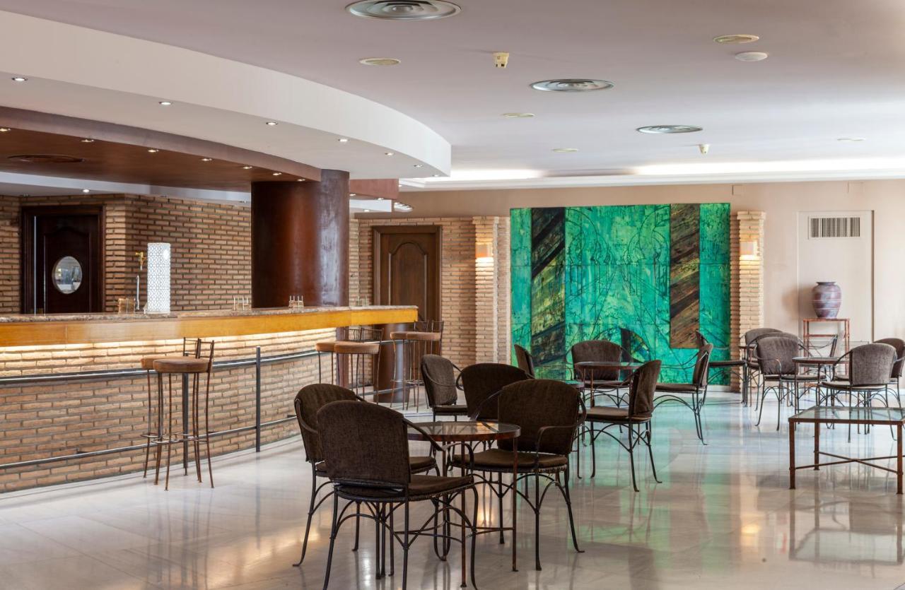 Hotel Macia Alfaros Cordoba Luaran gambar